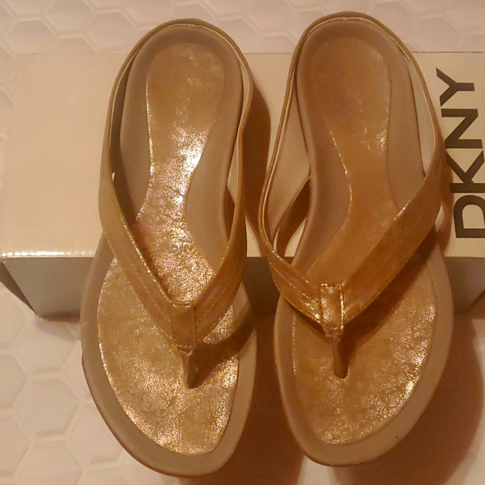 DKNY Leather Thongs
